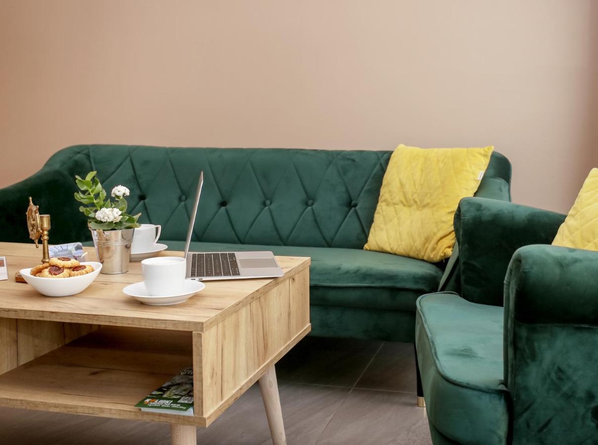 Bed and Breakfast Kamienica Morska Gdynia Esterno foto