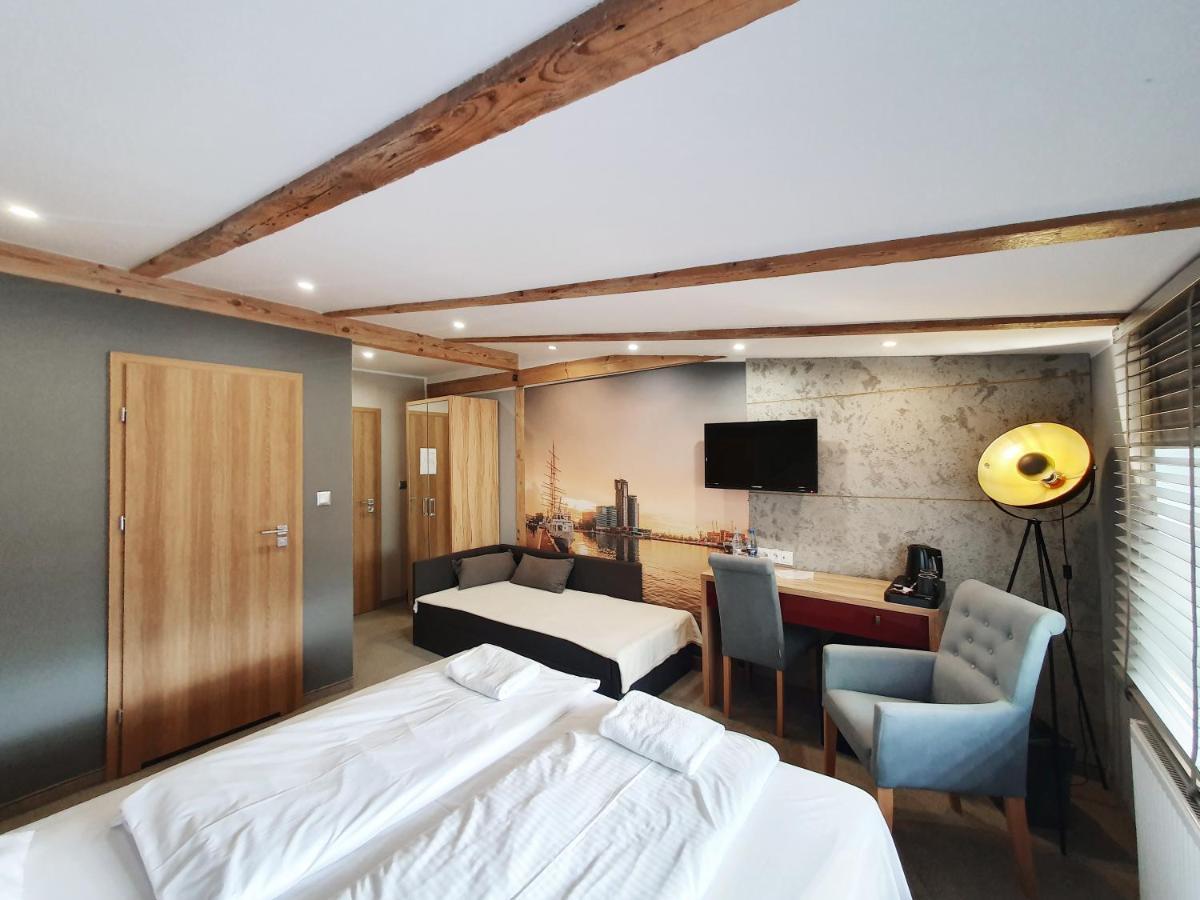 Bed and Breakfast Kamienica Morska Gdynia Esterno foto